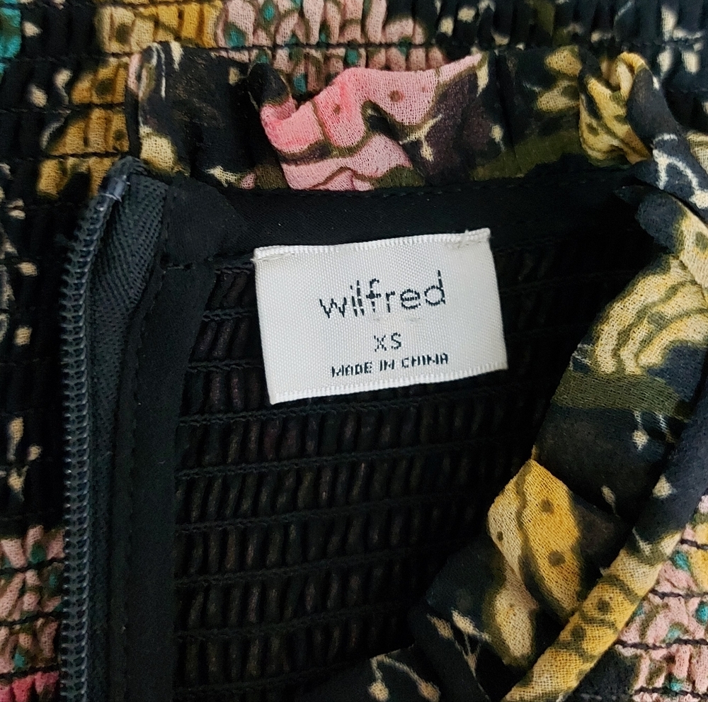 Aritzia Wilfred Lilith Floral Blouse XS Smocked Sheer Long Sleeve Ruffled Edges - Picture 6 of 9